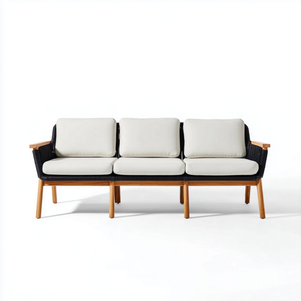 Banco de jardín de madera y ratán para tres plazas con cojines color marfil