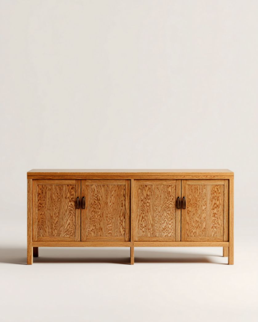 Mueble TV roble natural de 4 puertas, patas altas, 180×42×60 cm