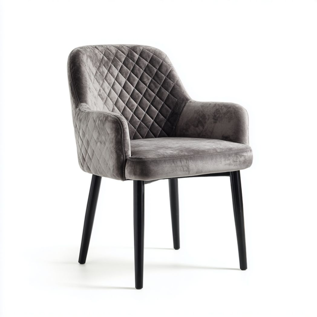 Sillón de terciopelo gris con patas de metal negro